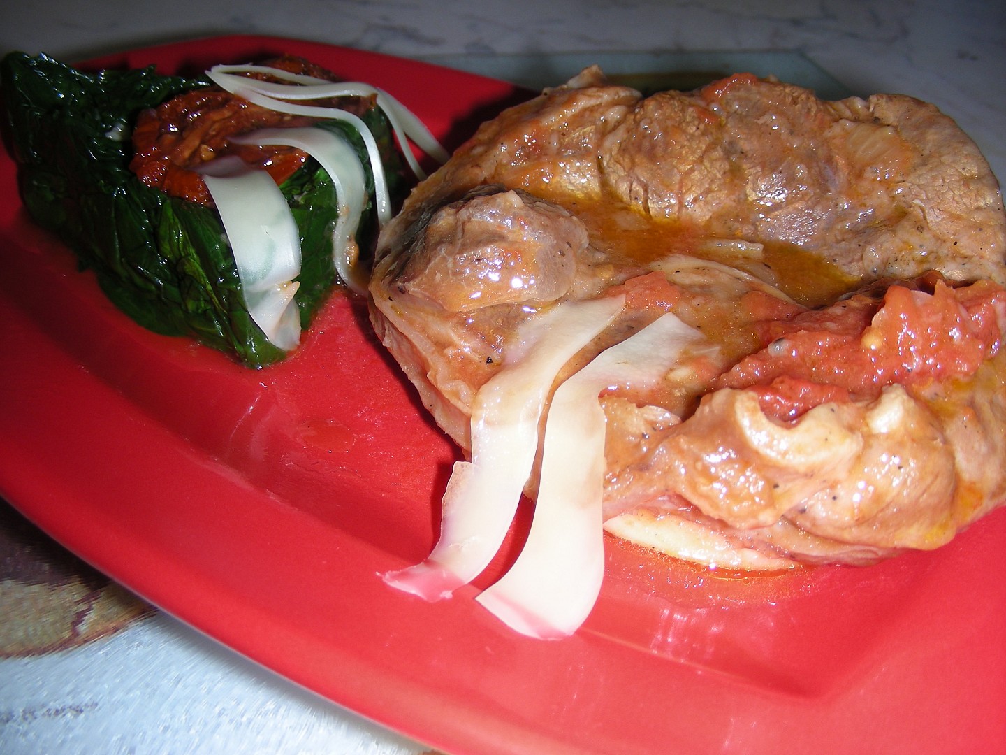 Osso buco s parmezánovým baby špenátom