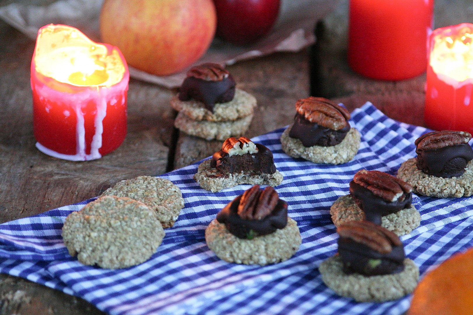 Ovesná kolečka s avokádovou čokoládou (last minute cukroví)_5ff76cb2d8a6f.jpeg