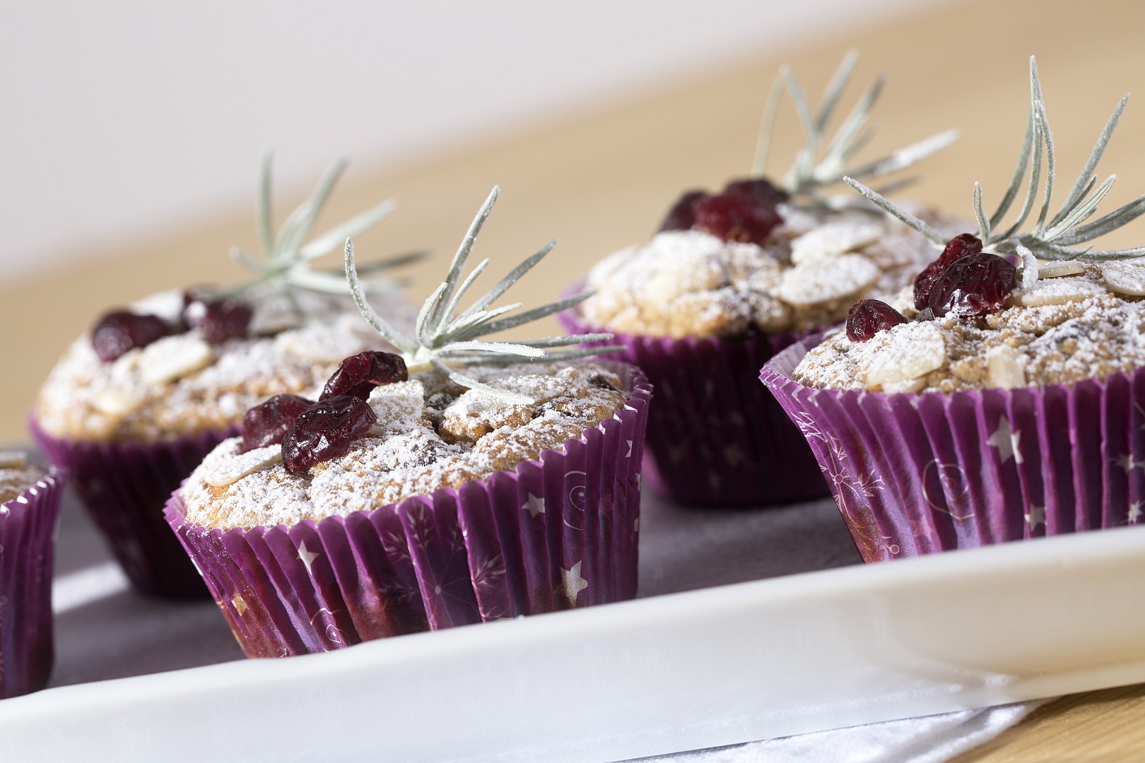 Ovesné muffiny s banánem a čokoládou_5ff7757d8a2a4.jpeg