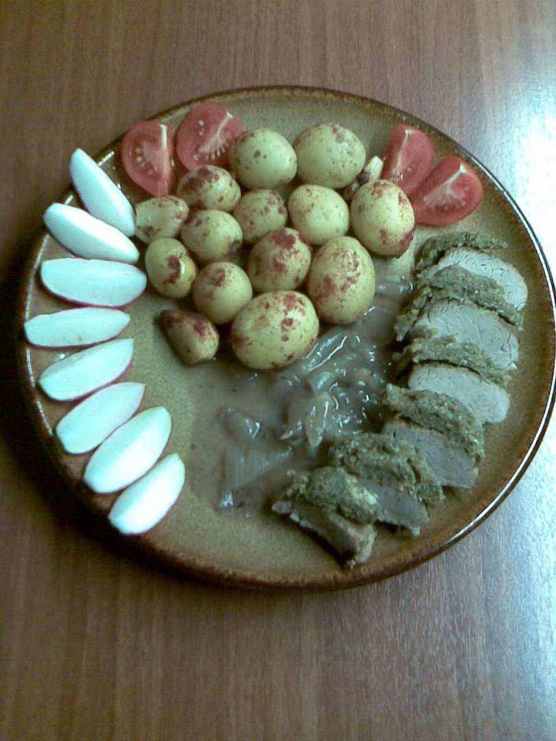 Panenka v krustě s baby brambůrkama