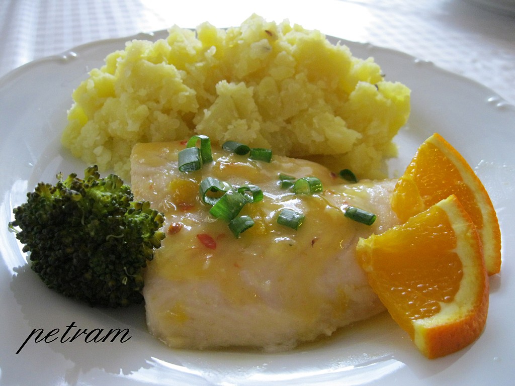 Pangas s pikantním pomerančovým přelivem_5ff8c9e6b1c0f.jpeg