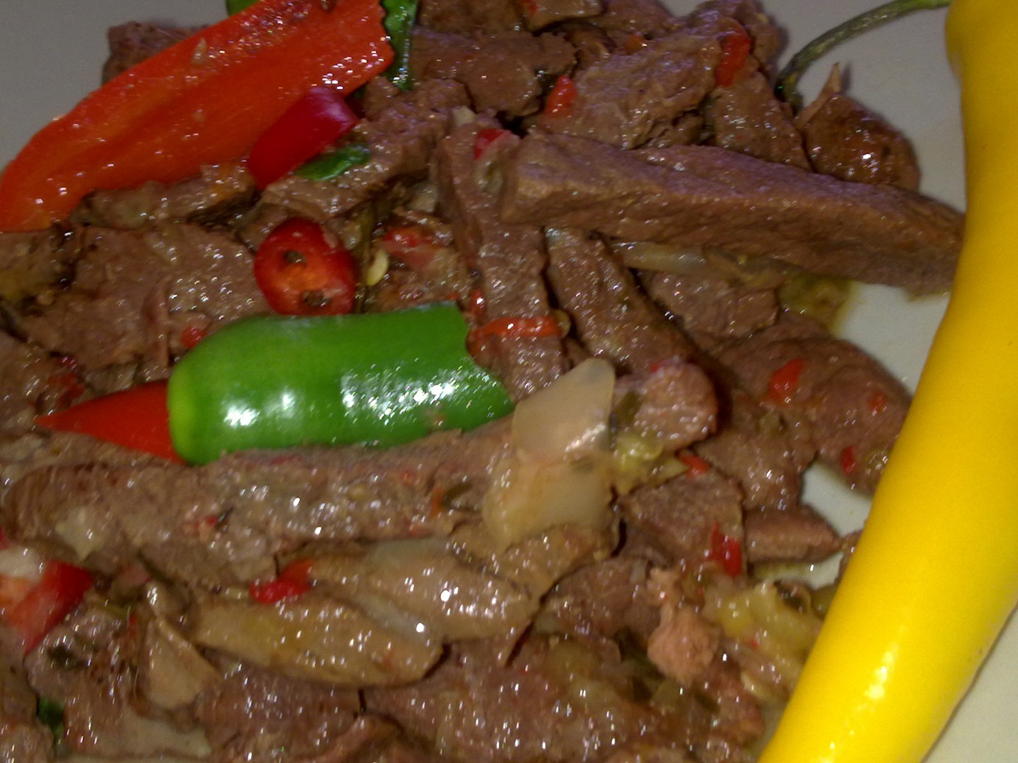 Paprikové pikantní ragú se šťavnatým hovězím masem_5ffa80ed9529e.jpeg
