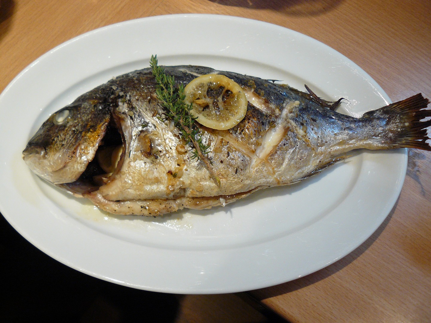 Pečená pražma na římském kmínu a citrónech_5ff988818a40d.jpeg