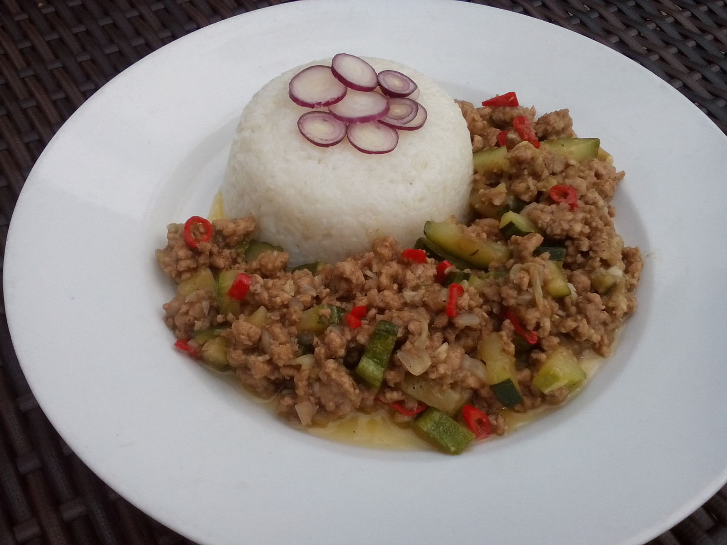 Pikantní vepřové na zázvoru s cuketou_5ff6b1251b172.jpeg