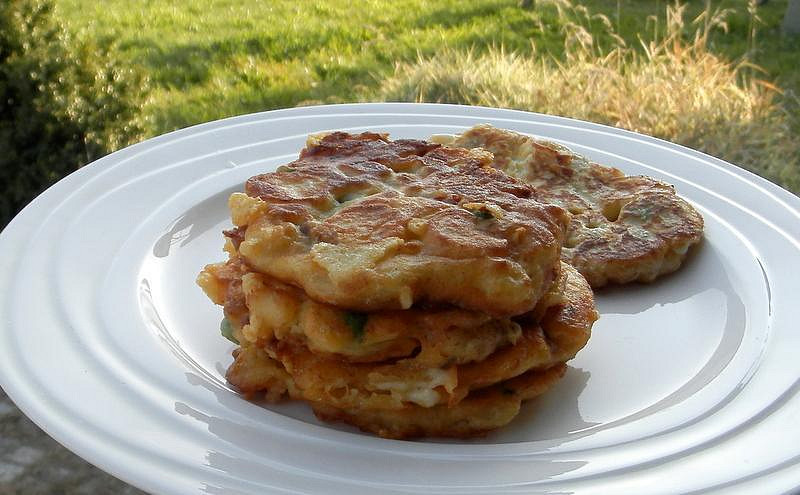 Placičky z bramborové kaše se sýrem a masem_5ff71b861b55c.jpeg