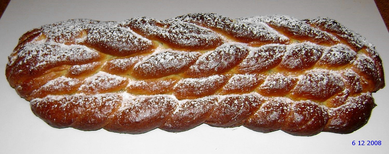 Pletená cukrářská vánočka a čertíci