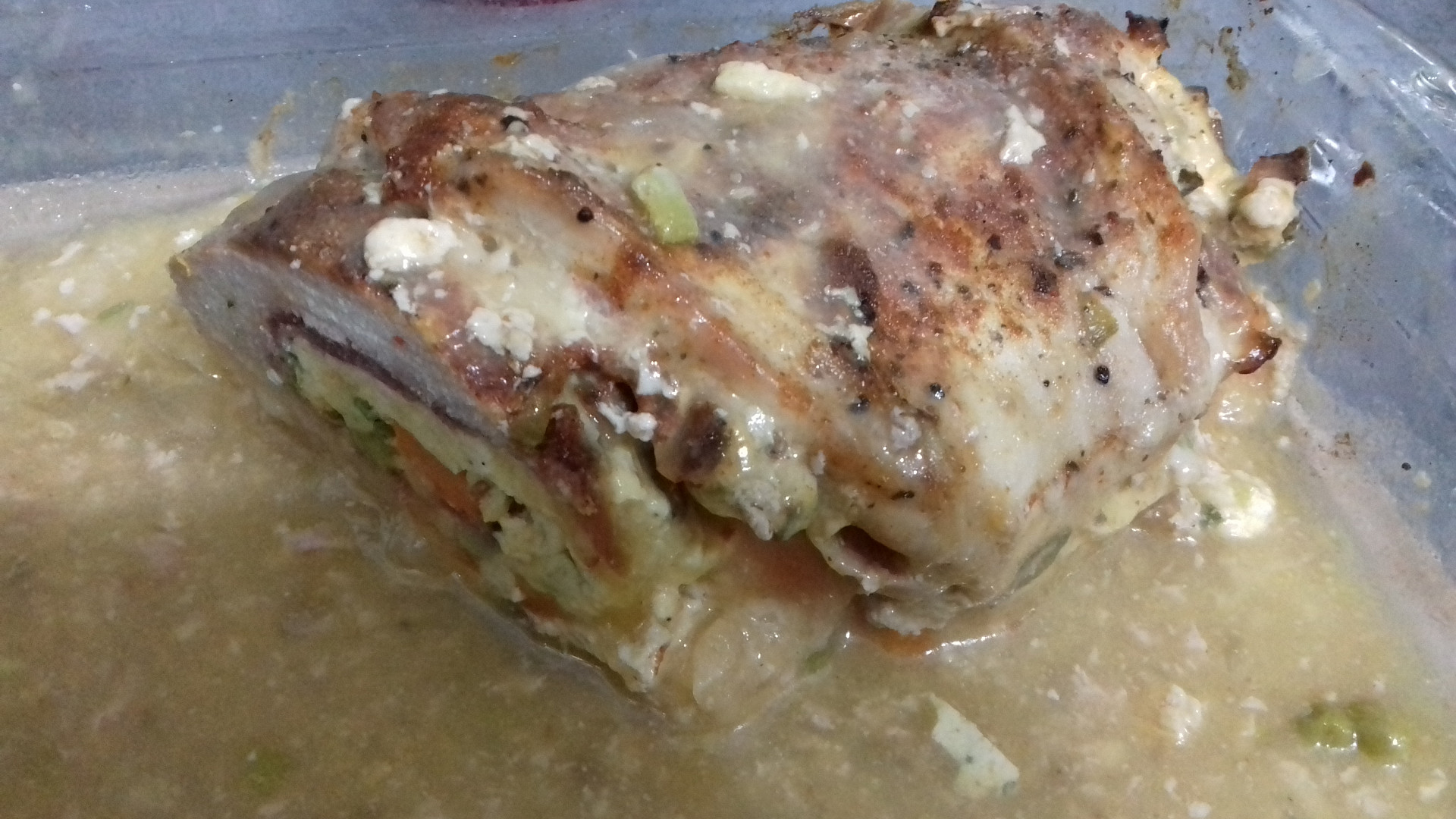 Plněná roláda z vepřové kýty