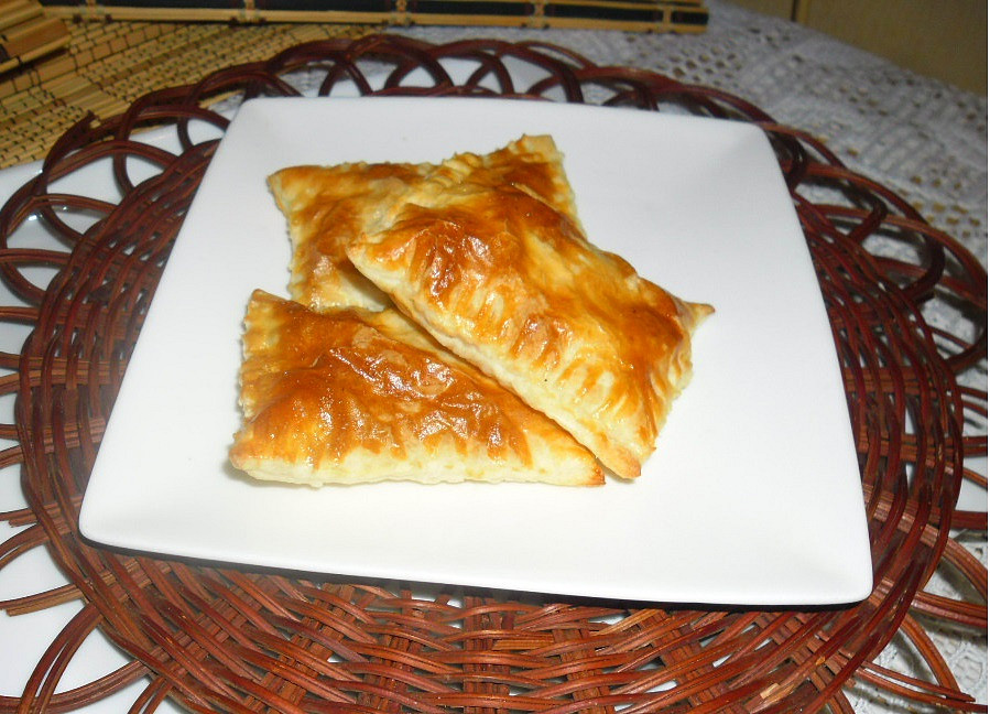 Plněné šátečky z listového těsta