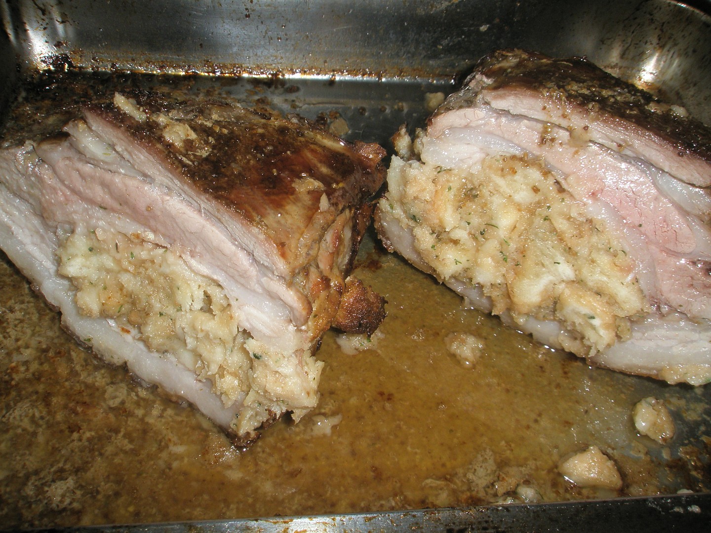 Plněný vepřový bůček_5ffcf336944c7.jpeg