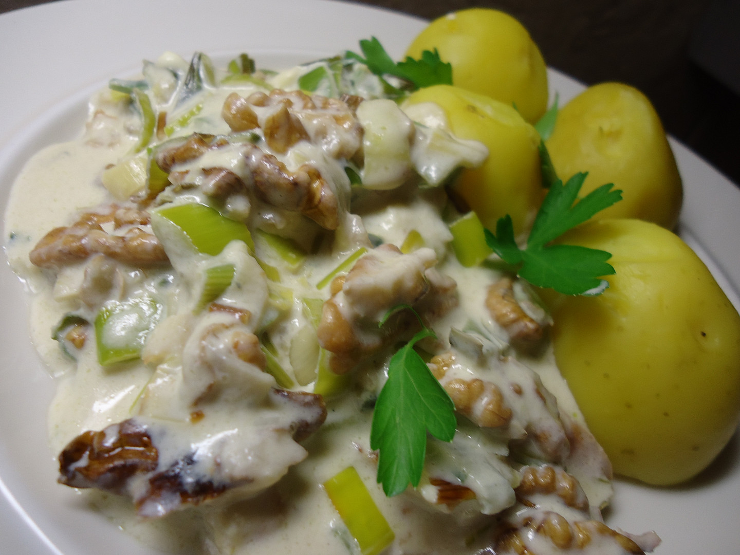 Pórková omáčka s nivou a ořechy_5ff6edc84a9ba.jpeg