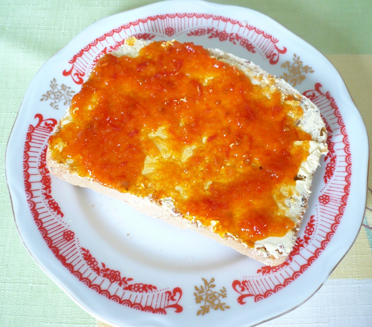 Rajčatovo-papriková pomazánka_5ffe234a848ba.jpeg