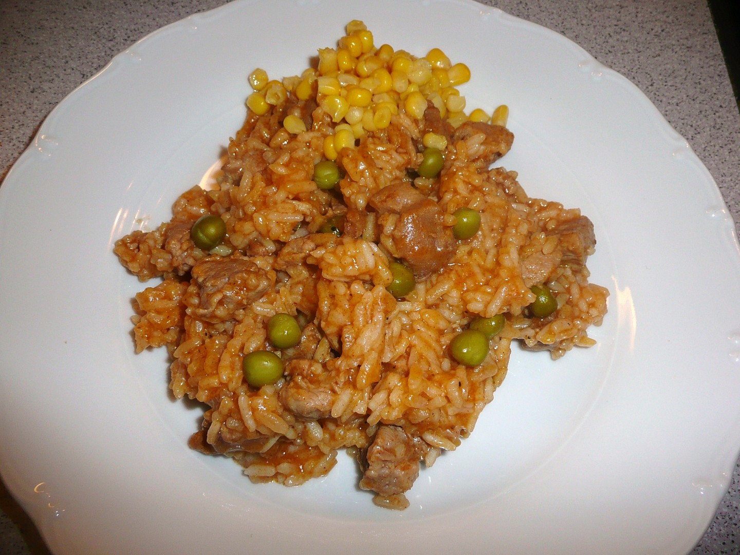 Rizoto s vepřovým a sojovým masem_5ff8f1b7c8b3c.jpeg