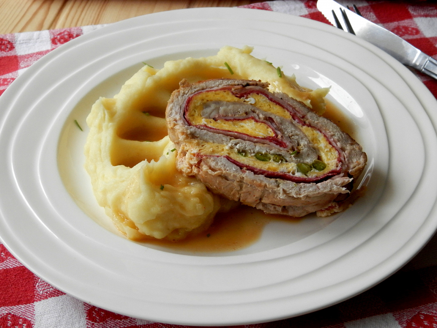 Roláda z vepřové pečeně