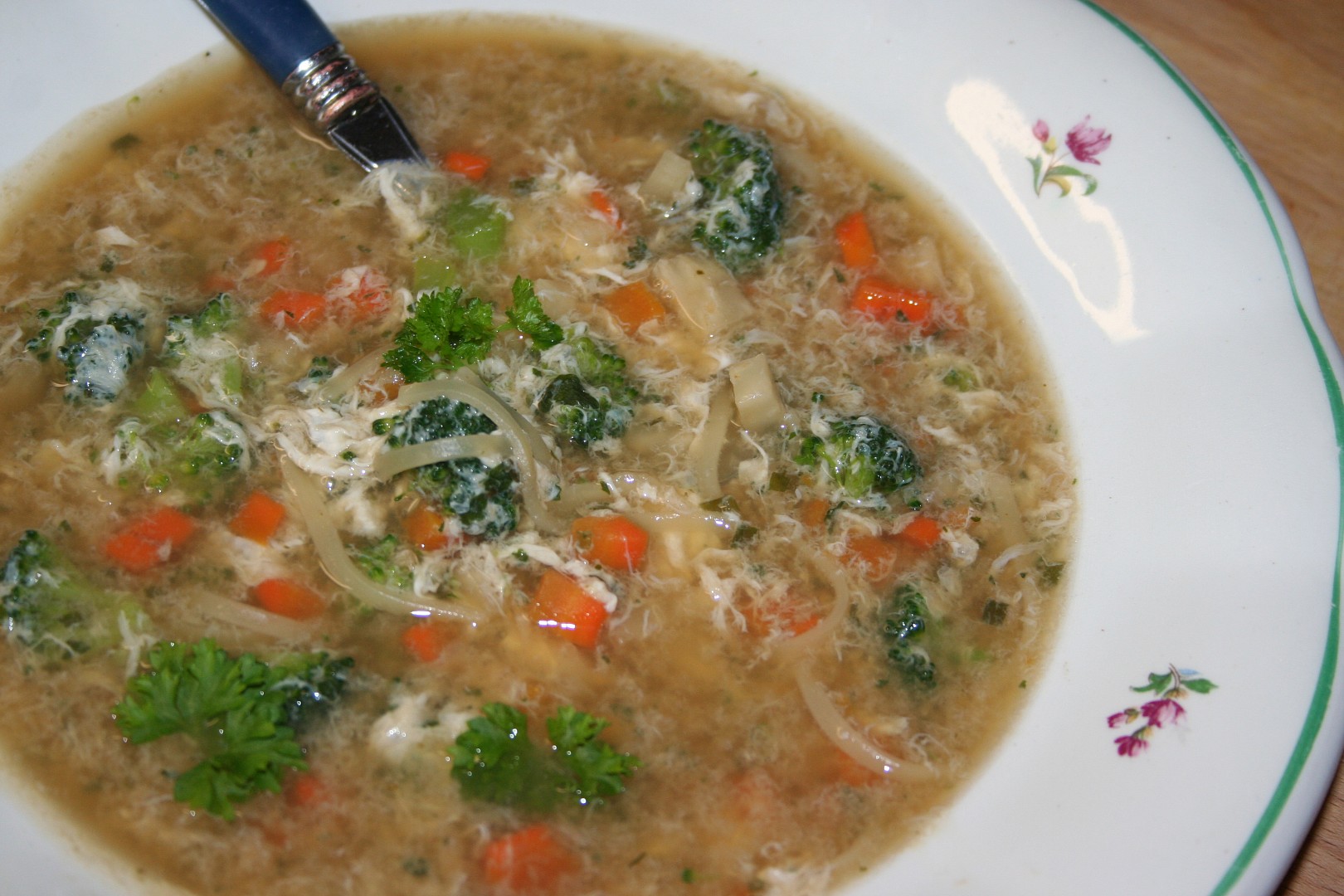 Rychlá nudlová polévka pro batolata