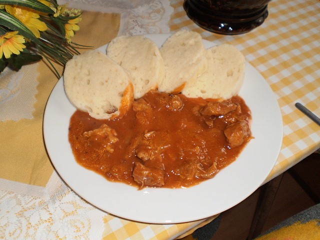 Sikulský guláš_5ffdbc35bec0c.jpeg