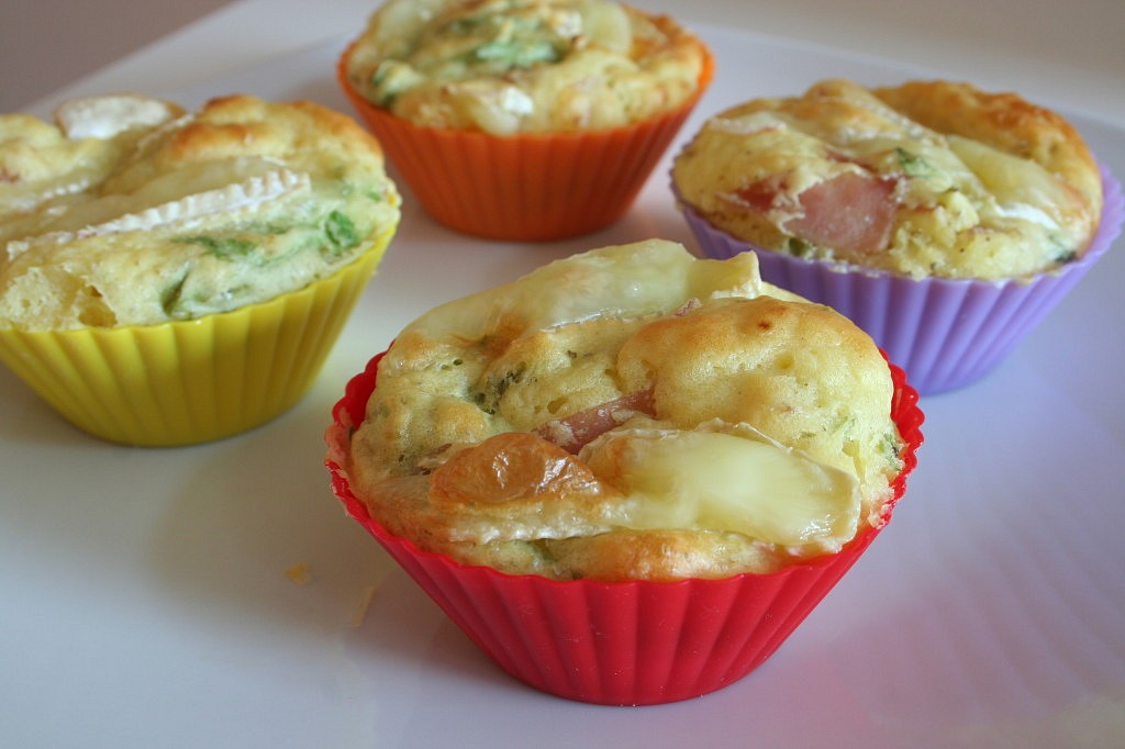 Slané muffiny s rukolou a šunkou_5ff7ea32671e0.jpeg