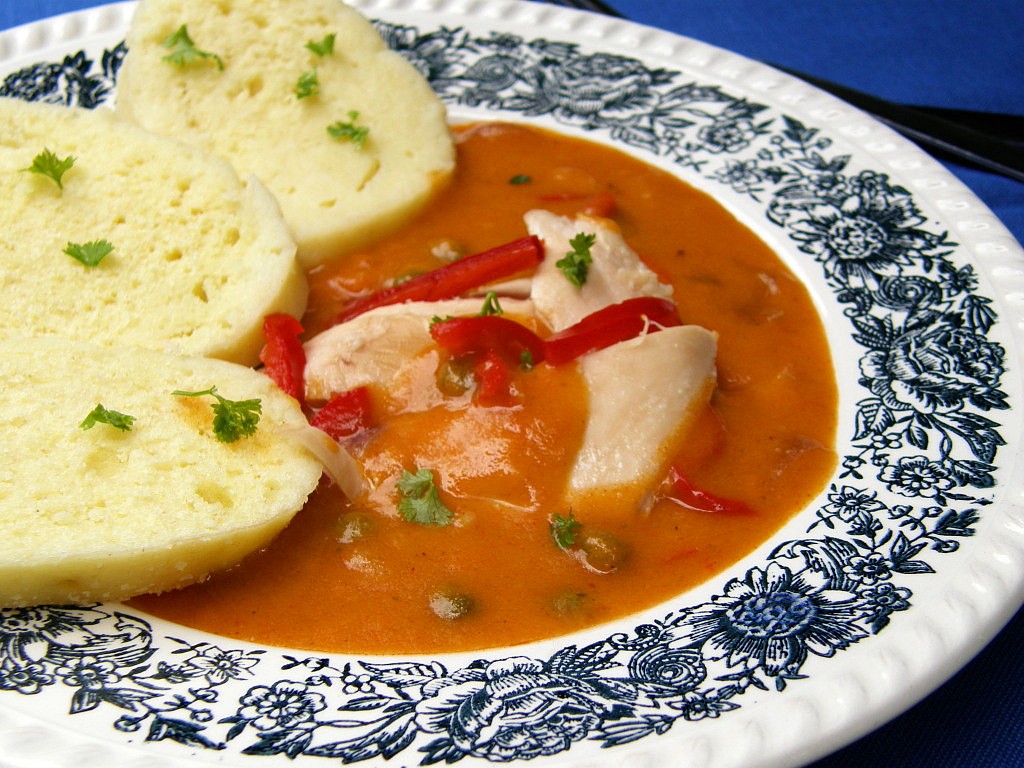 Slepice v pikantní omáčce