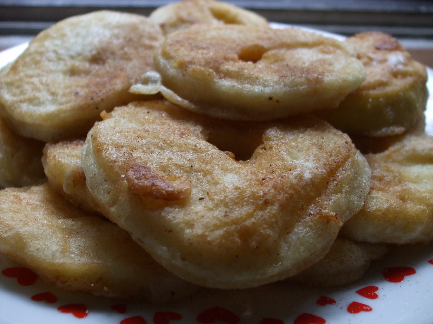 Smažené jablíčkové kroužky_5ffa7c7e0f7ad.jpeg