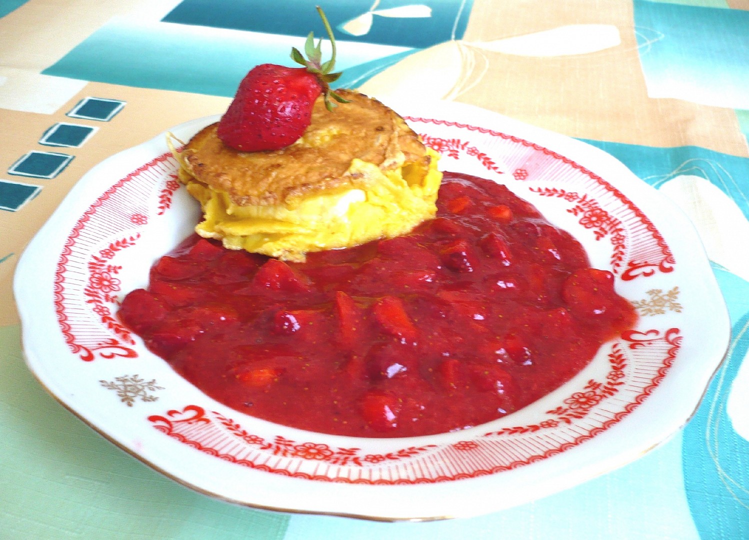 Smažený Hermelín s jahodovou omáčkou