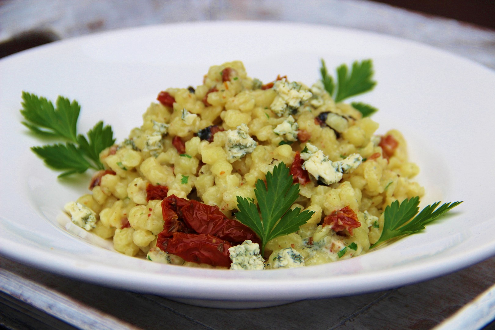 Spätzle s nivou a sušenými rajčaty_5ff848eacfb34.jpeg