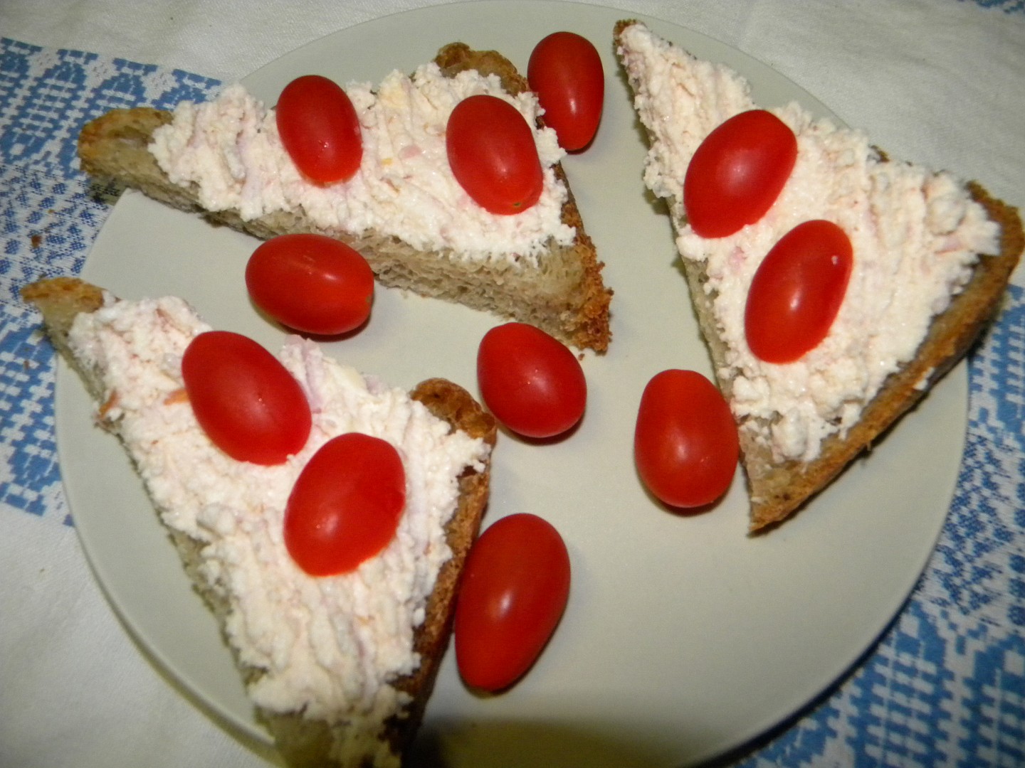 Šunková pěna_5ffa8335dcb9d.jpeg