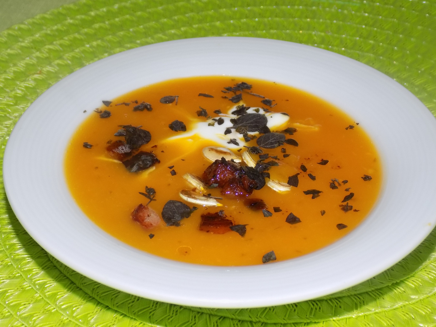 Sváteční polévka z dýně hokkaido_5ff6a57ad0115.jpeg