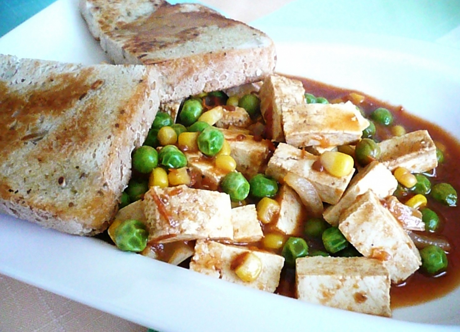 Tofu guláš_5ff8220def652.jpeg