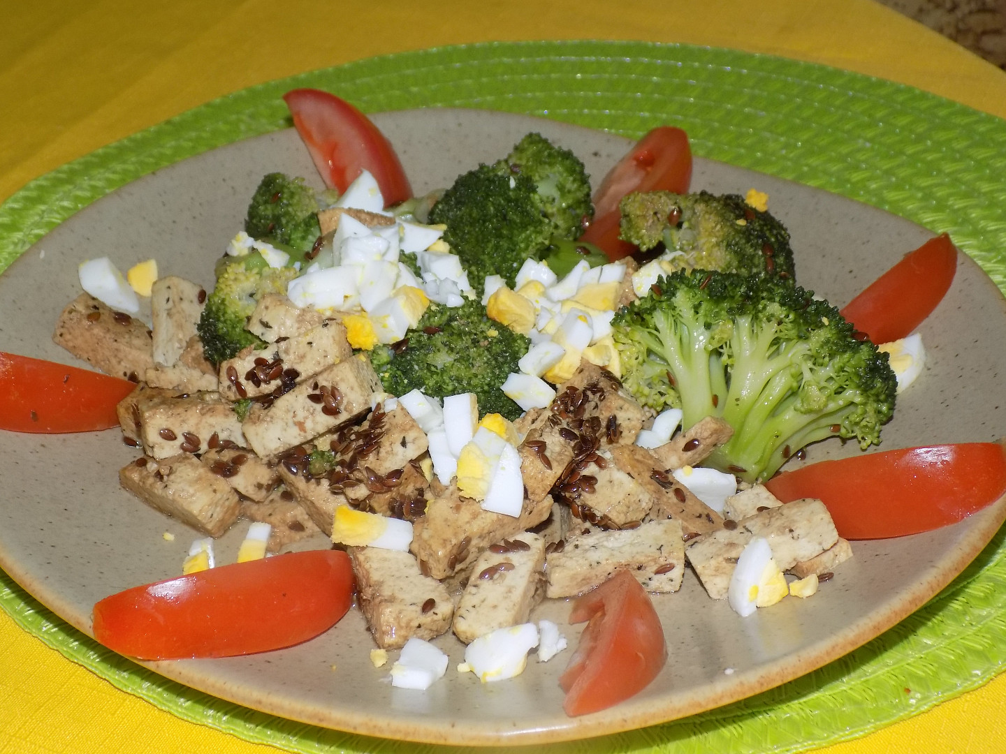 Tofu s brokolicí_5ff6989b5865f.jpeg