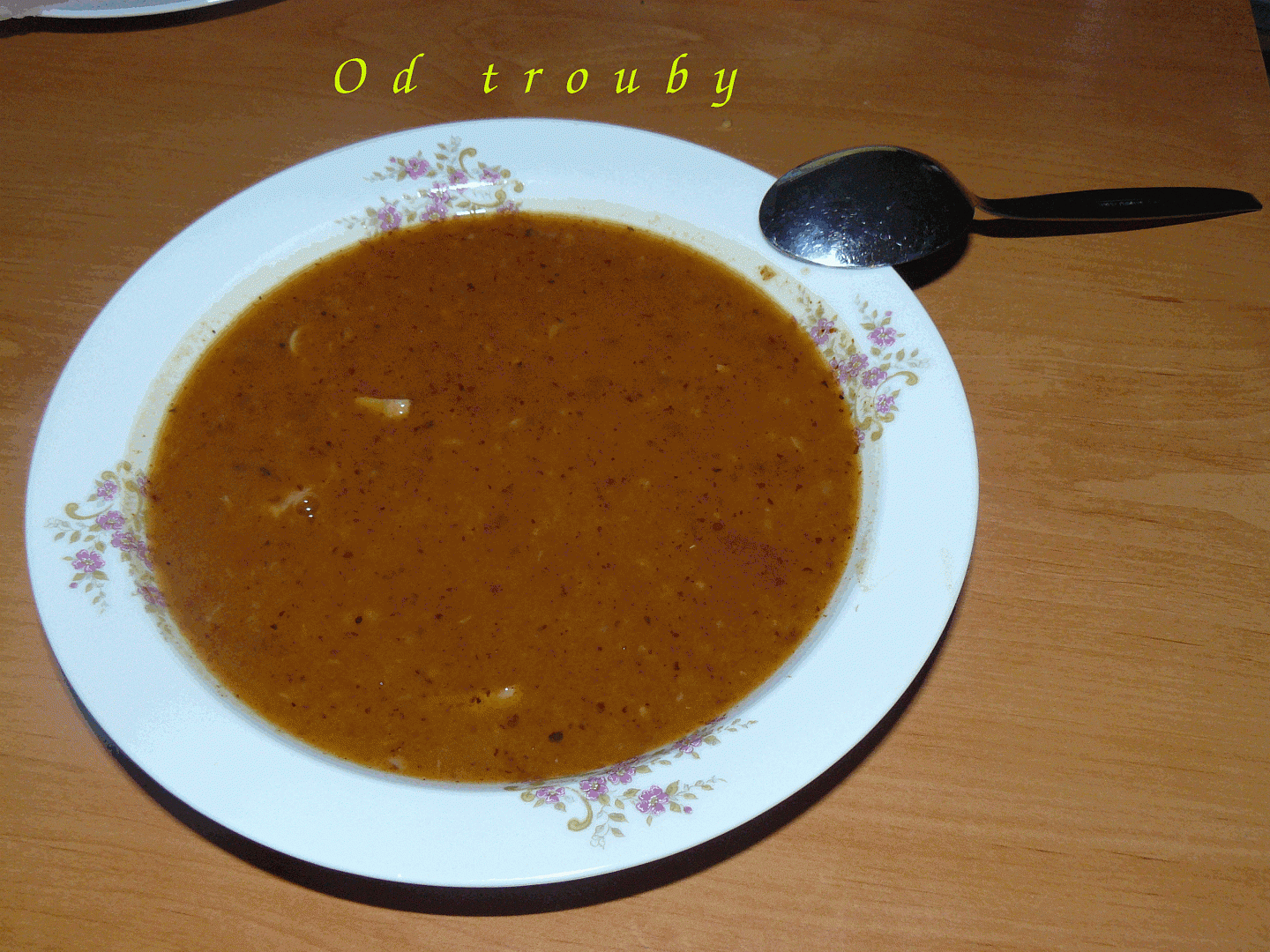 Troubovatá dršťkovka_5ffaee8b72bb3.gif