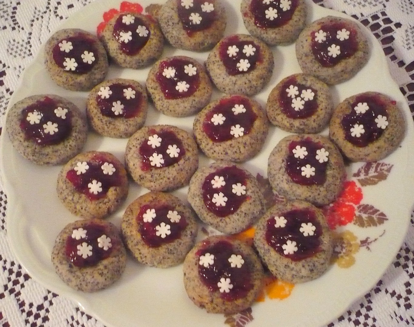 Vánoční makové koláčky_5ffc9a7895bce.jpeg