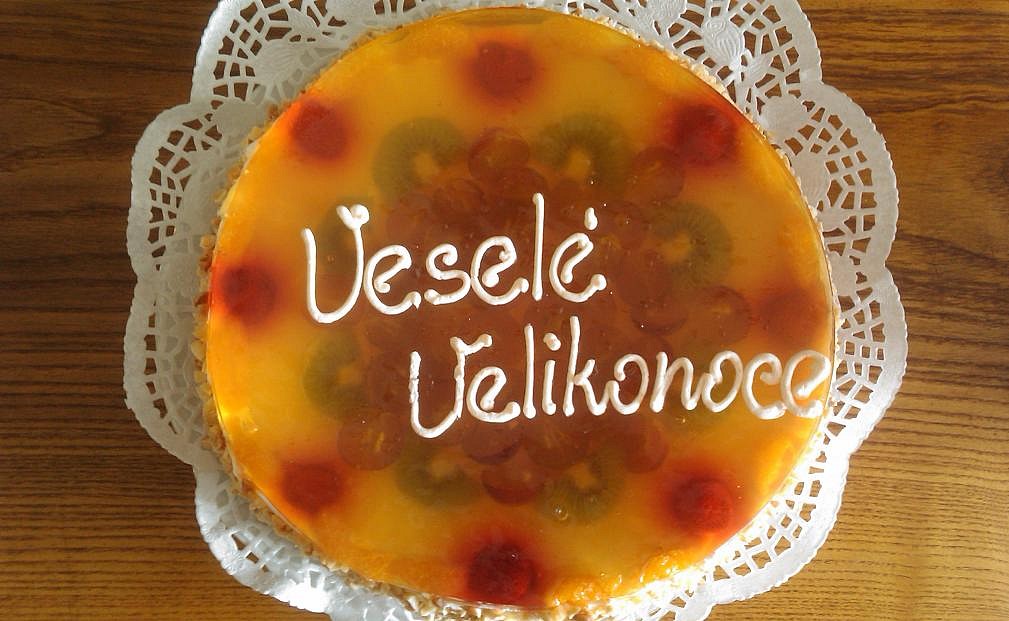 Velikonoční dort s ovocem_5ffda7279bc75.jpeg
