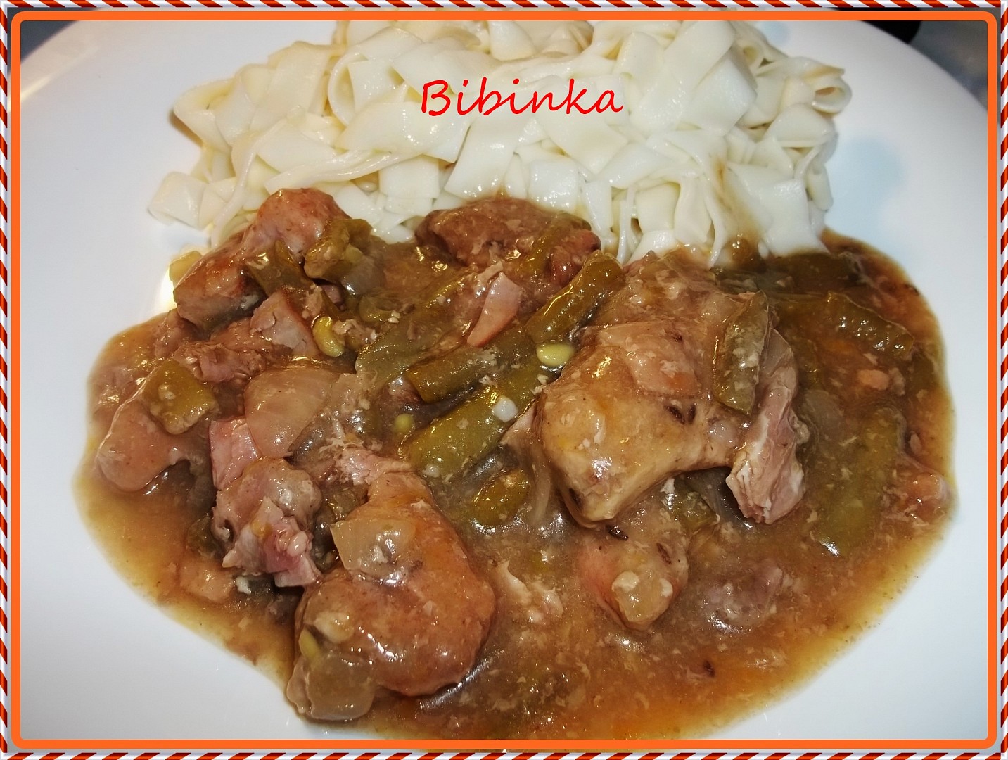 Vepřový výřez na kmíně, fazolkách se sušenou hlívou ústřičnou a libečkem