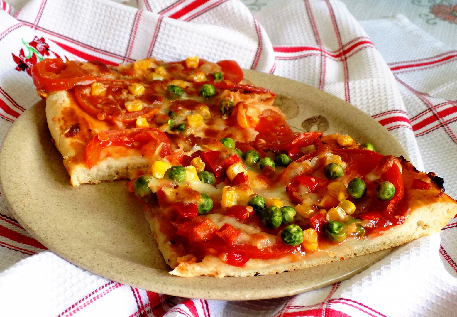 Výborné těsto na pizzu  (používané už 20 let)_5ff7e59cac1b9.jpeg