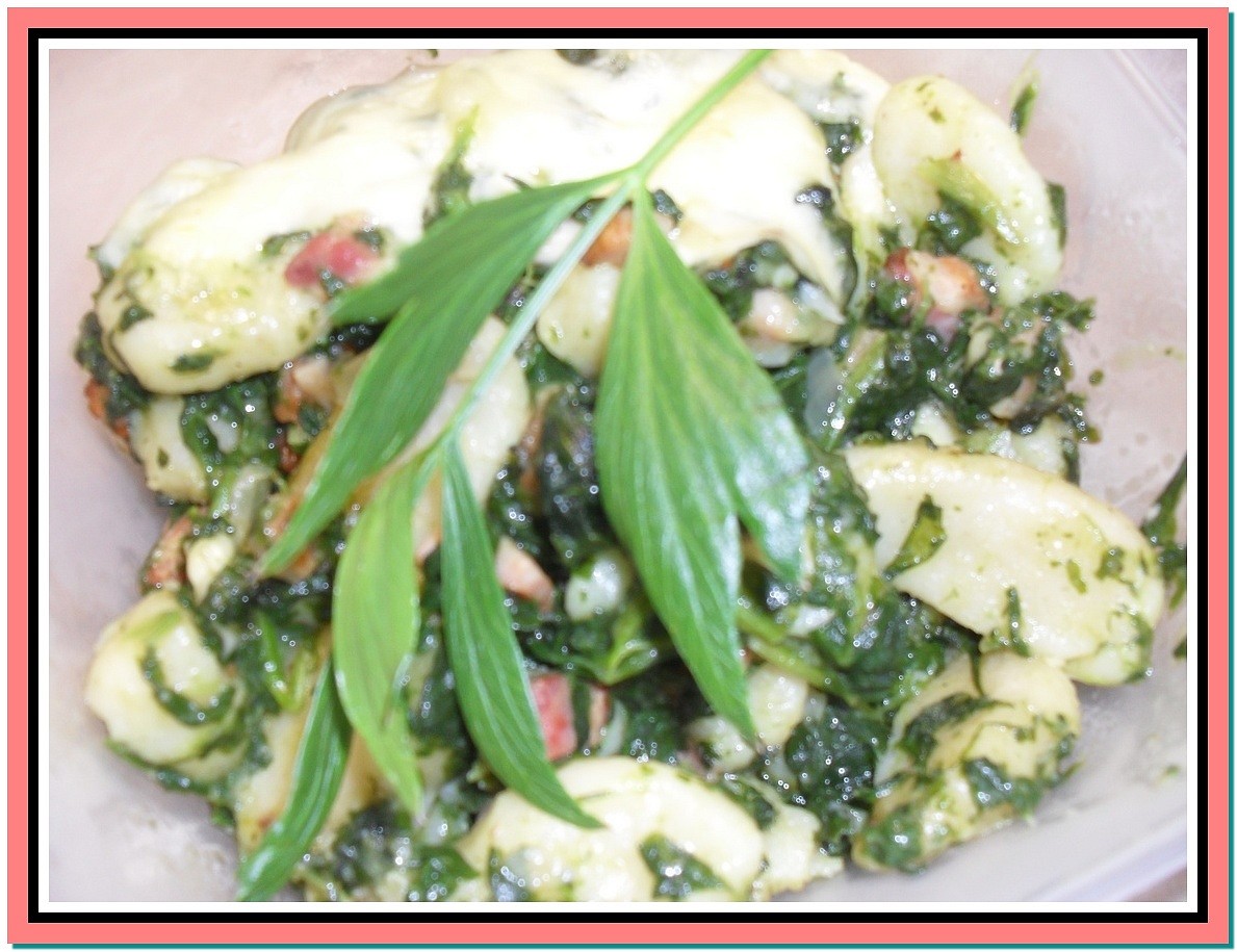 Zapečené noky se špenátem a uzeným