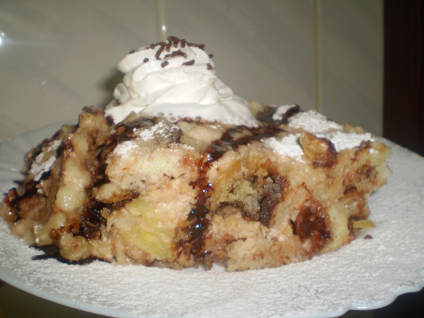 Zapečené ovocné kynuté knedlíky