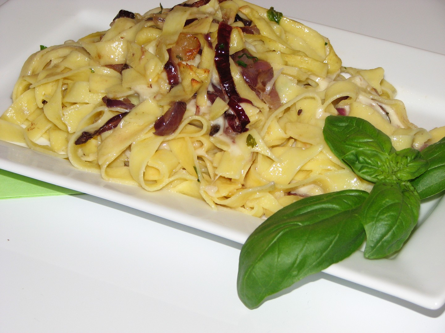 Zapečené tagliatelle s ančovičkami