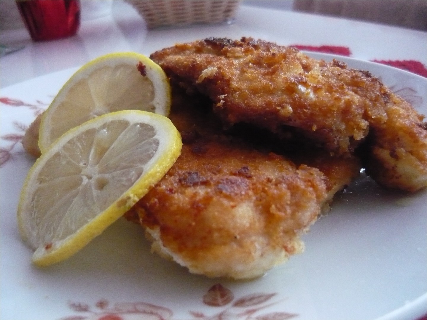 Zvláštní smažená kuřecí stehna_5ffcb92e50090.jpeg